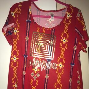 LuLaRoe promo Classic T